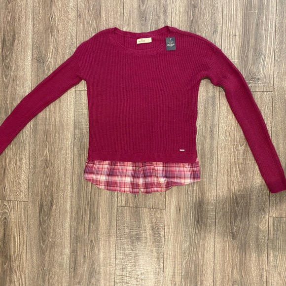 Hollister Sweater - Picture 3 of 4